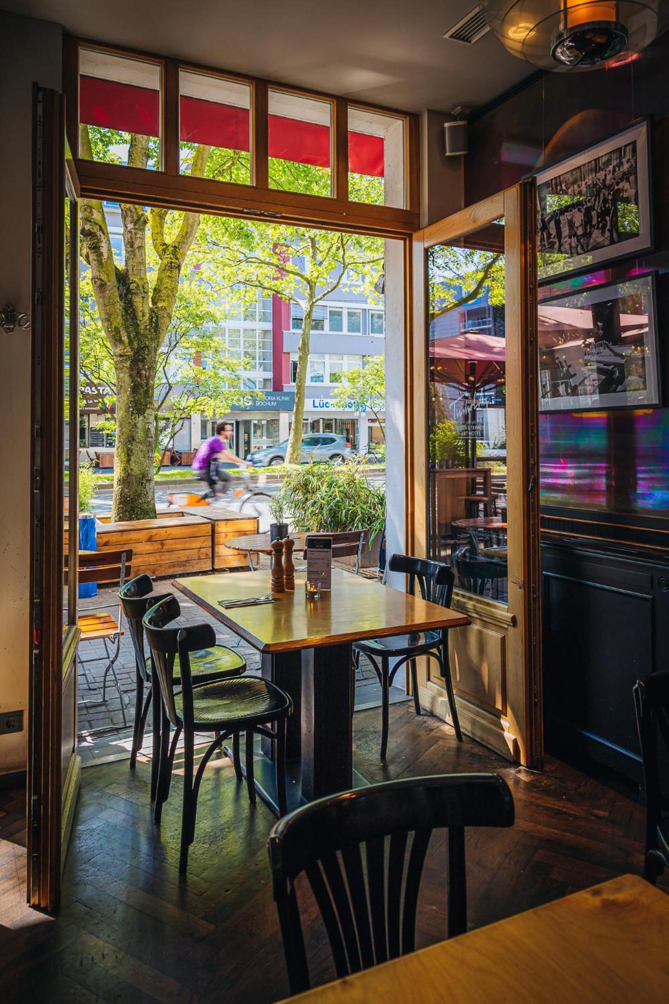 Art Hotel Tucholsky Бохум Экстерьер фото